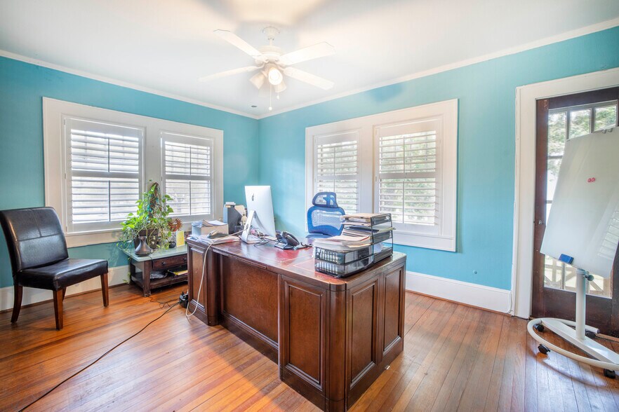 More Photos Of 555 5th Ave N, Saint Petersburg Office Residential For Lease