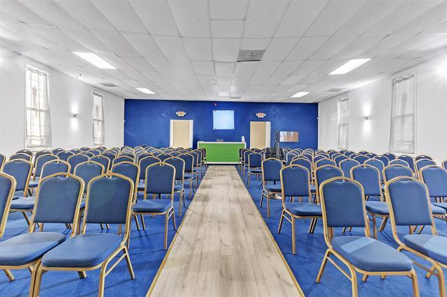 More Photos Of 2956 East St, Memphis Religious Facility For Sale