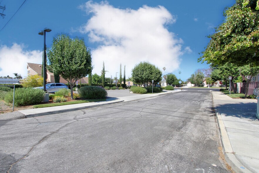 More Photos Of 437 N Riverside Ave, Rialto Loft Creative Space For Sale