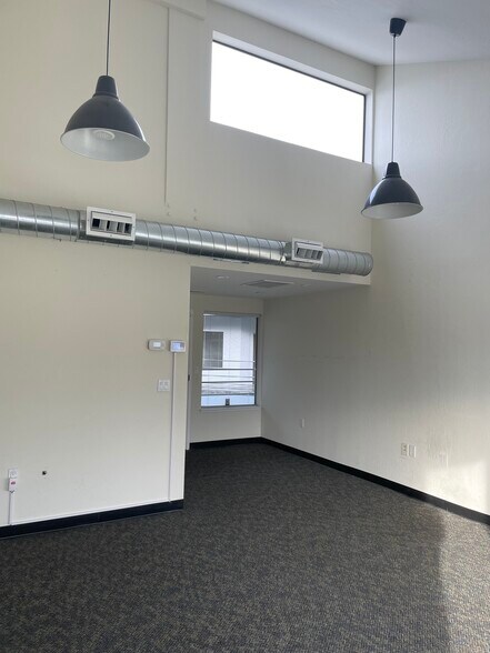 More Photos Of 1260 41st Ave, Capitola Office For Sale