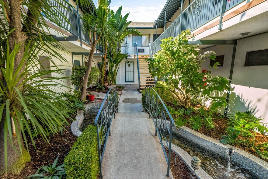 More Photos Of 1799 N Hollywood Way, Burbank Apartments For Sale