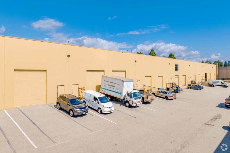 More Photos Of 4238 Lozells Ave, Burnaby Warehouse For Sale