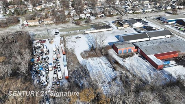 More Photos Of 2122 E Hemphill Rd, Burton Warehouse For Sale