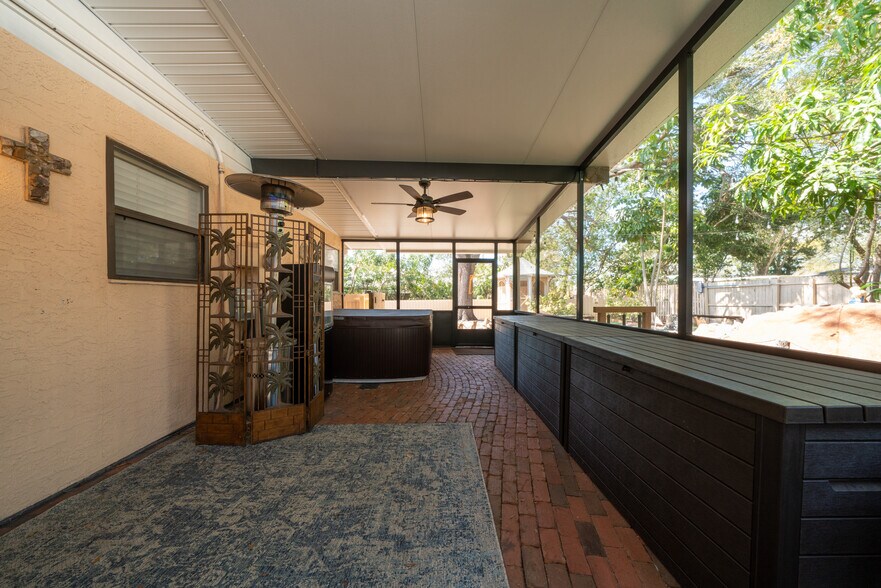 More Photos Of 5635 7th Ave N, Saint Petersburg Land For Sale