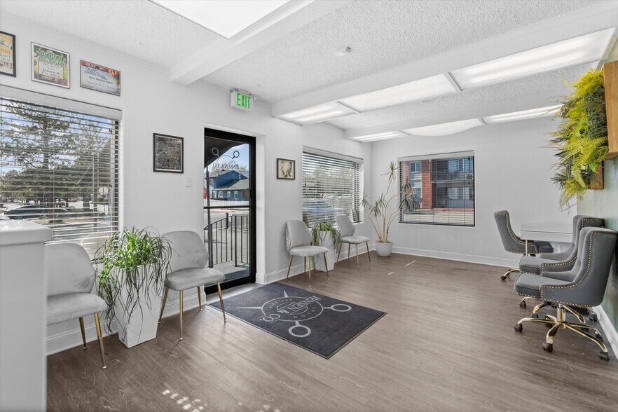 More Photos Of 123 Mt Rose St, Reno General Retail For Sale