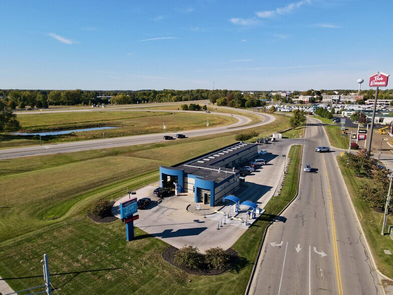 More Photos Of 360 N Willowbrook Rd, Coldwater Carwash For Sale
