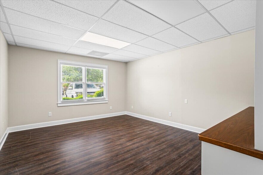 More Photos Of 889 Commerce Dr Sw, Conyers Loft Creative Space For Sale