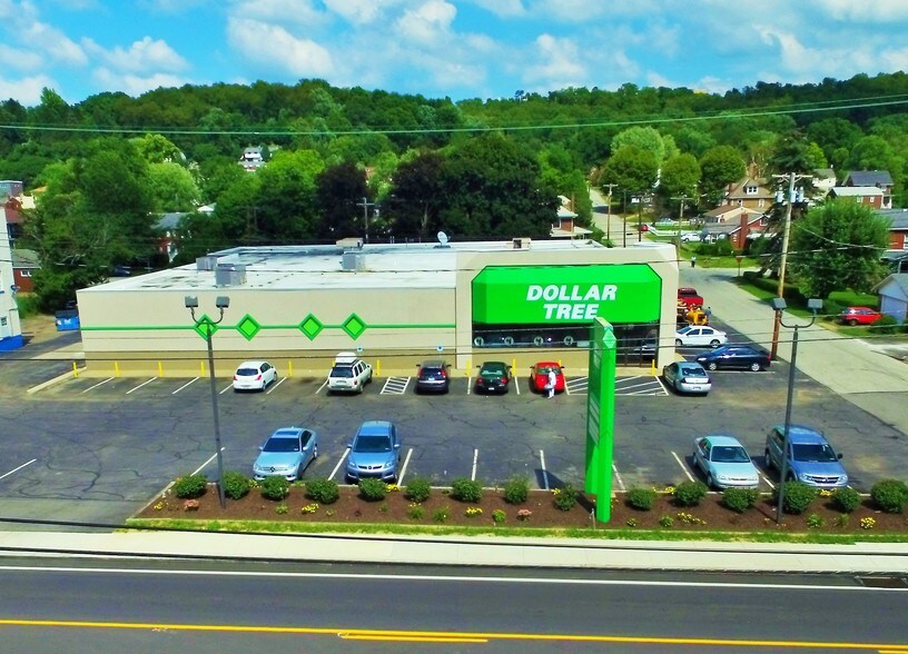 More Photos Of 1615 Lincoln Way, White Oak Storefront For Lease