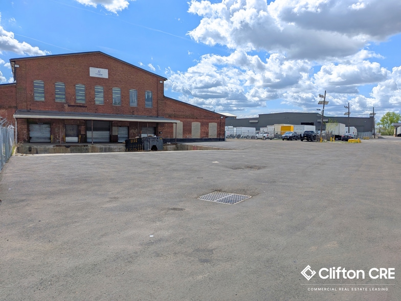 Primary Photo Of 5 Slater Dr, Elizabeth Warehouse For Sale