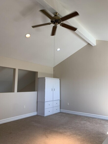 More Photos Of 17088 Chatsworth St, Granada Hills Apartments For Sale