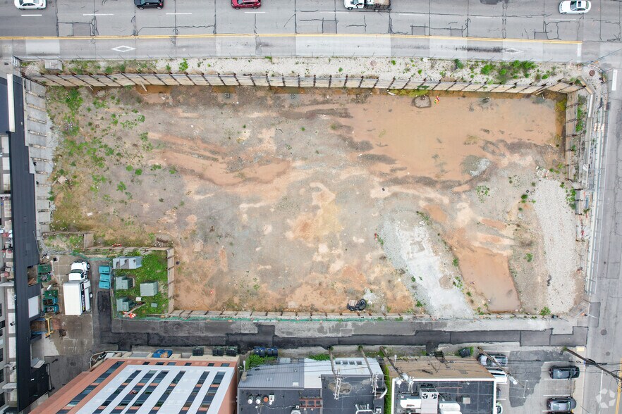 More Photos Of Fifth & Halket St, Oakland Office For Lease