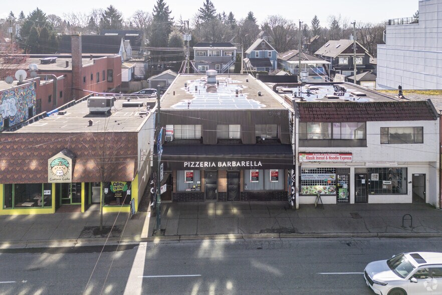 Primary Photo Of 654 Broadway E, Vancouver Storefront Retail Residential For Lease