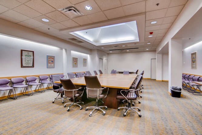 More Photos Of 1200 NW Naito Pky, Portland Office For Lease
