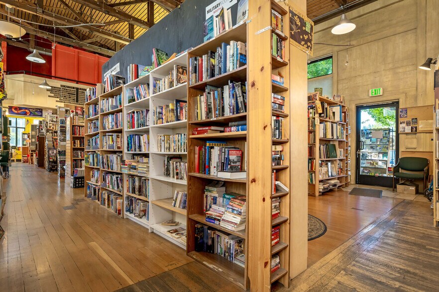 More Photos Of 107 Bank St, Grass Valley Storefront For Sale