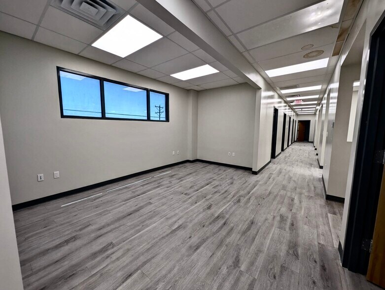 More Photos Of 2022 Murchison Dr, El Paso Medical For Sale