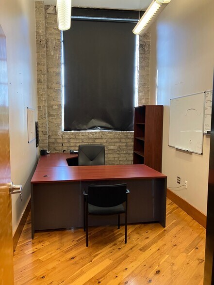 More Photos Of 739 S Clark St, New Orleans Office For Sale