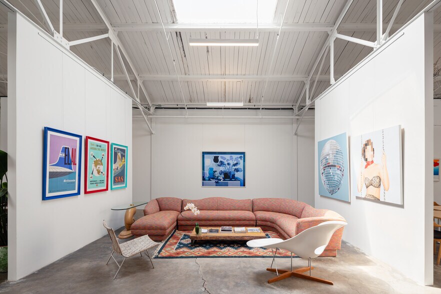 More Photos Of 1125 Providence St, Houston Warehouse For Lease