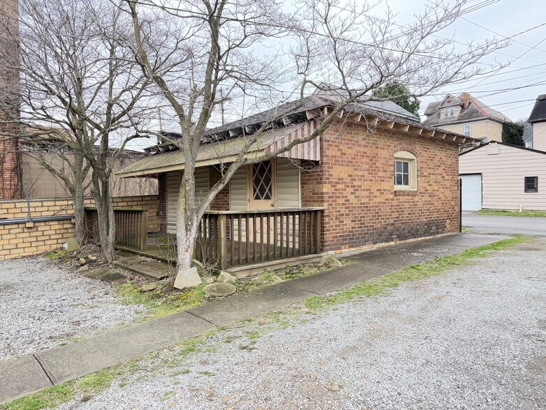 More Photos Of 448 Carolina Ave, Chester Office Residential For Sale