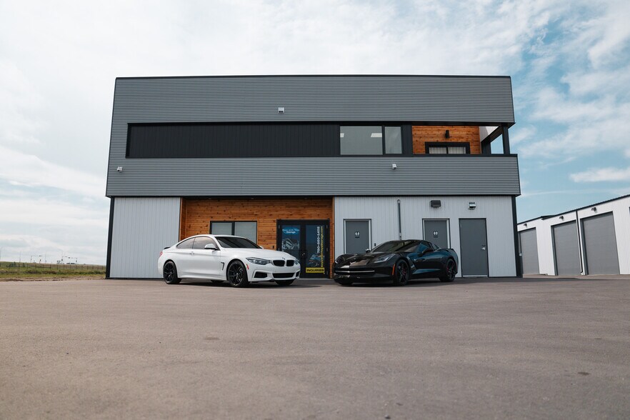 More Photos Of 27201 Township Road 532A, Parkland County Self Storage For Sale