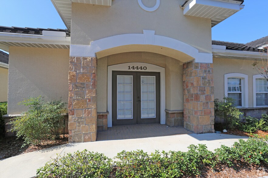 More Photos Of 14440-14442 Bruce B Downs Blvd, Tampa Medical For Lease