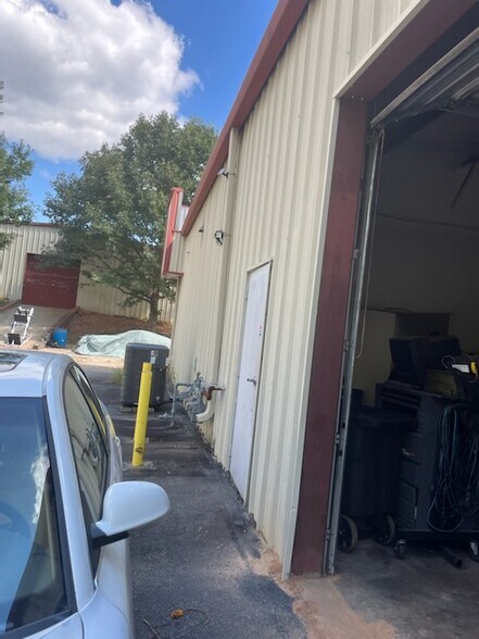 More Photos Of 1469 Old Salem Rd, Conyers Auto Repair For Sale