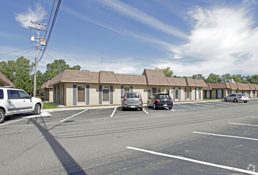 Primary Photo Of 6405 Telegraph Rd, Bloomfield Hills Medical For Lease