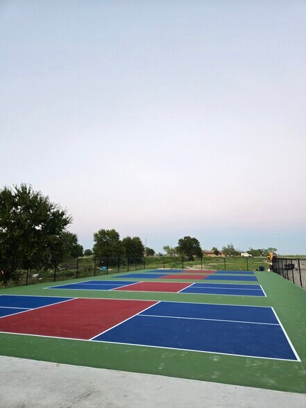 More Photos Of 9943 FM 1385, Pilot Point Sports And Entertainment For Lease