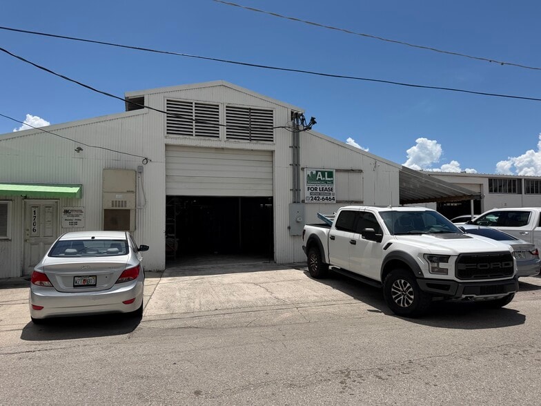 More Photos Of 1706 W Fig St, Tampa Warehouse For Lease