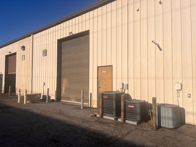 More Photos Of 450 S Cemetery St, Norcross Warehouse For Lease