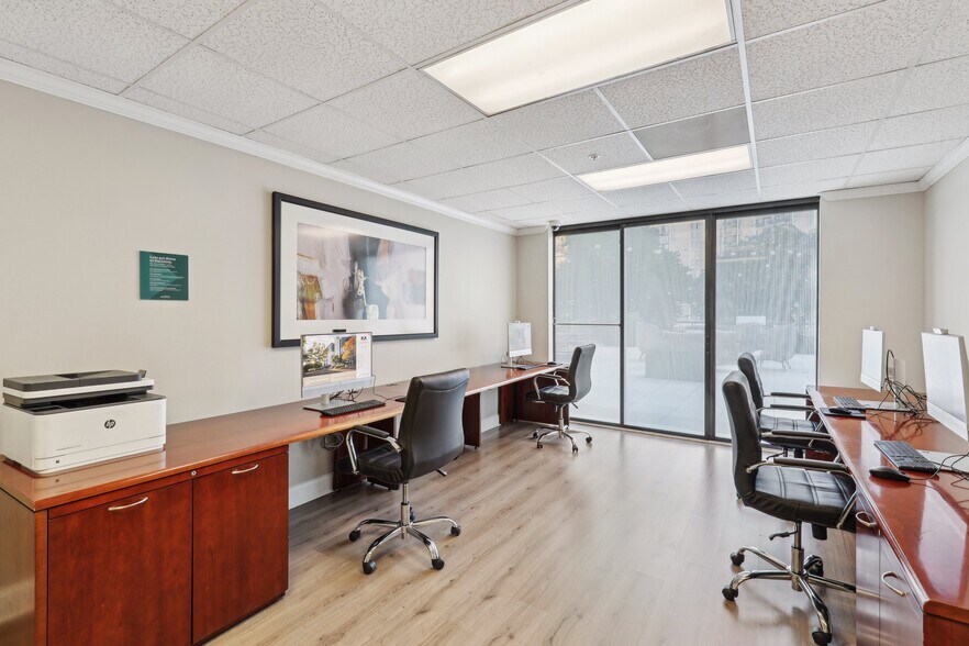 More Photos Of 1350 Beverly Rd, McLean Apartments For Lease