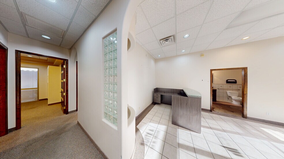 More Photos Of 54 N Pecos Rd, Henderson Medical For Lease