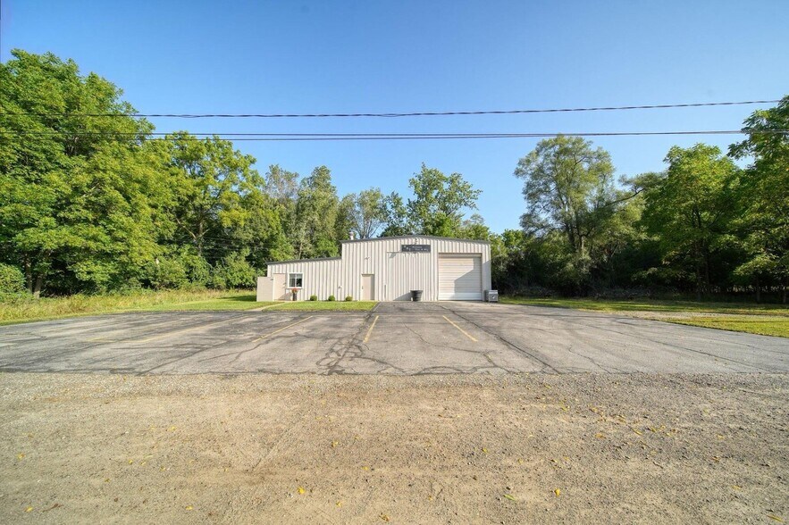 More Photos Of 1300 Mitchell St, Jackson Industrial For Sale