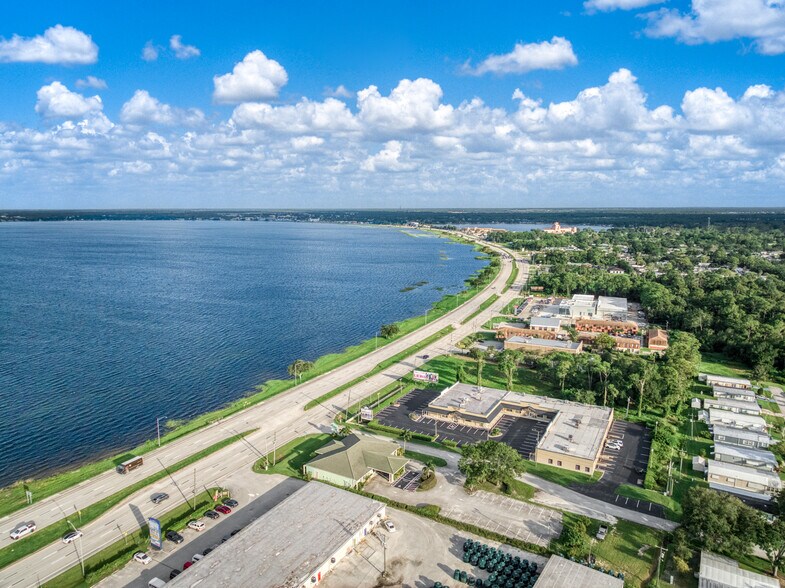 More Photos Of 33 Ryant Blvd, Sebring Medical For Sale