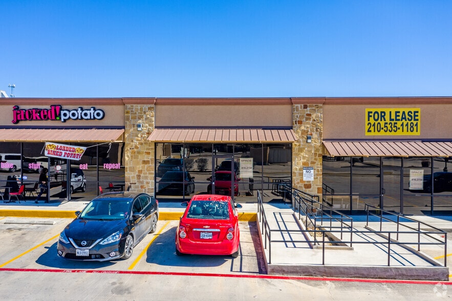 More Photos Of 8340 FM-78, Converse Storefront Retail Office For Lease