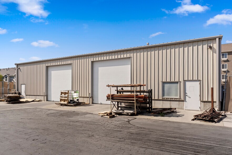 More Photos Of 1211 Wilson ln, West Haven Warehouse For Lease