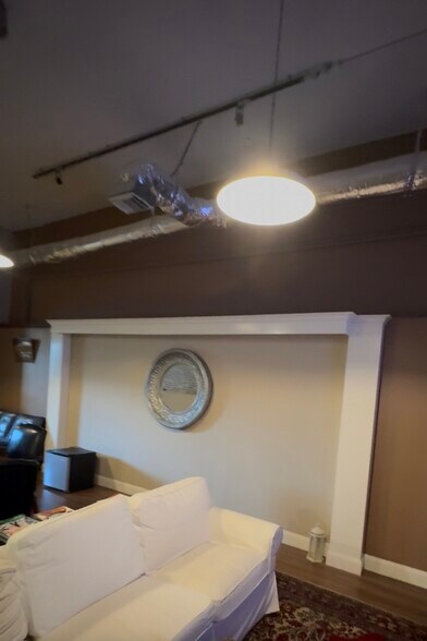 More Photos Of 312 Main St, Houston Restaurant For Lease