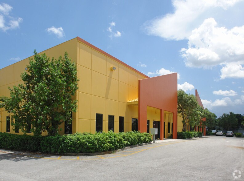 More Photos Of 5150 NW 109th Ave, Sunrise Warehouse For Lease