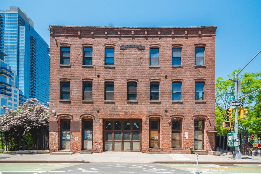 More Photos Of 110 Kent Ave, Brooklyn Warehouse For Sale