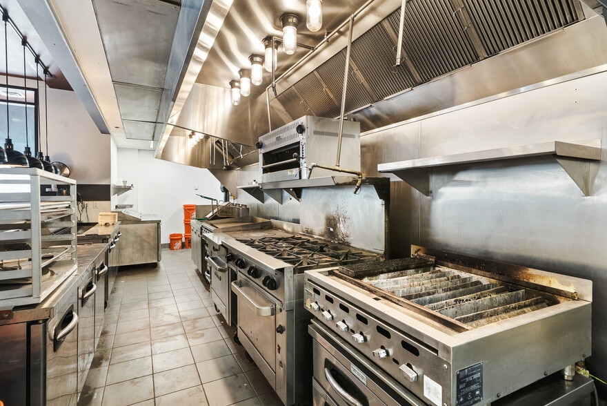More Photos Of 345 Wabasha St N, Saint Paul Apartments For Lease
