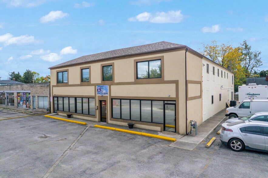 More Photos Of 4133 E Main St, Columbus Storefront Retail Office For Sale