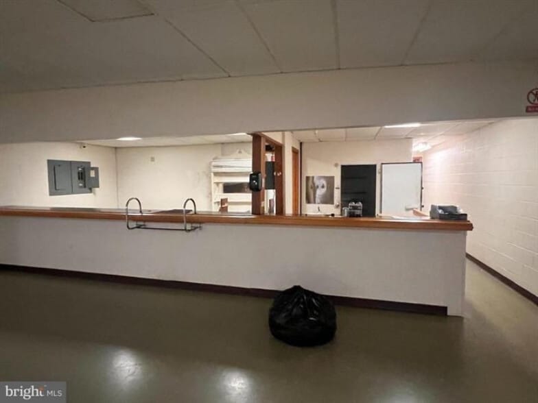 More Photos Of 80 Brady Ln, Lewistown Sports And Entertainment For Sale