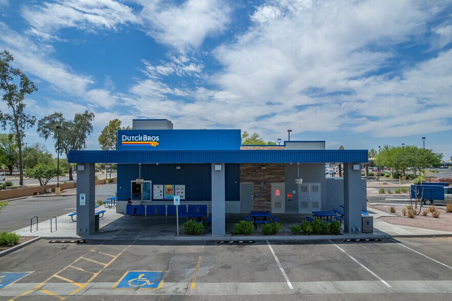 More Photos Of 5724 W Bell Rd, Glendale Restaurant For Sale