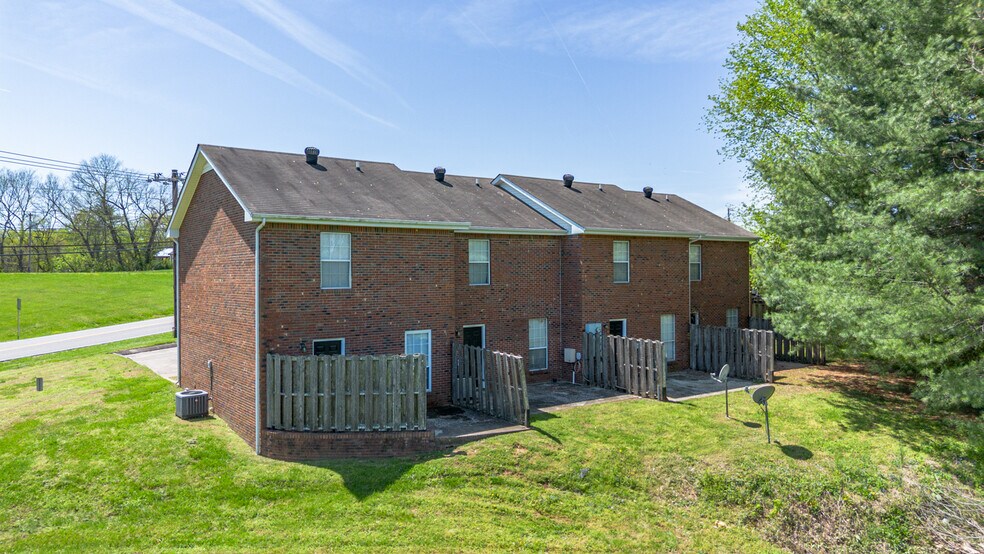 More Photos Of 291 Dunbar Cave Rd, Clarksville Multifamily For Sale