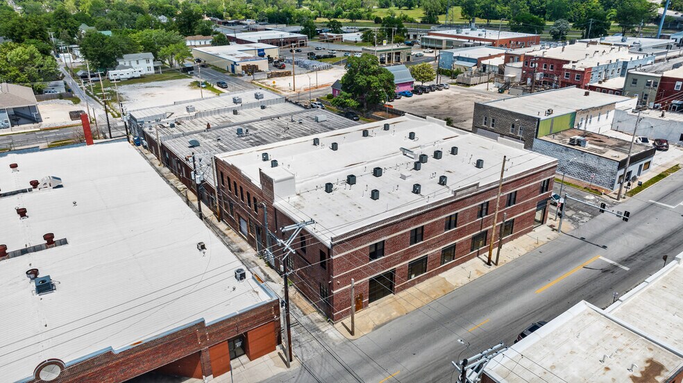 More Photos Of 124 S Joplin Ave, Joplin Warehouse For Sale