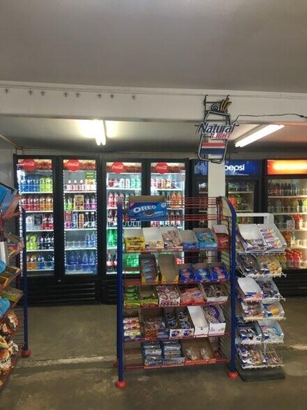 More Photos Of 1102 W. North St, Louise Restaurant For Sale