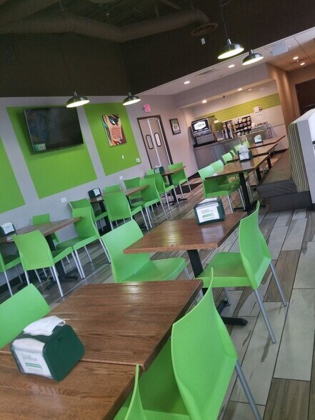 More Photos Of 353 E Bonneville Ave, Las Vegas Apartments For Lease