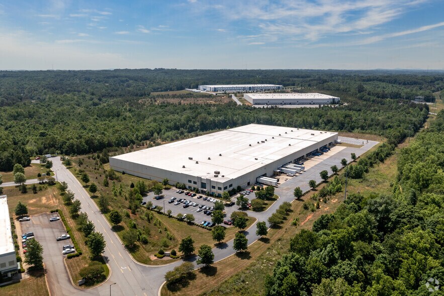 More Photos Of 519 Lincoln County Parkway Ext, Lincolnton Warehouse For Lease