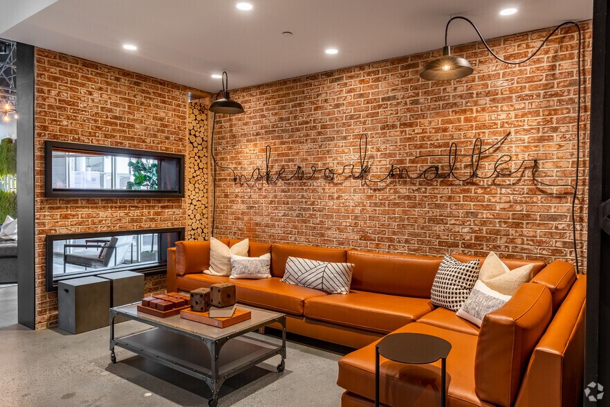 More Photos Of 3535 Peachtree Rd NE, Atlanta Coworking Space
