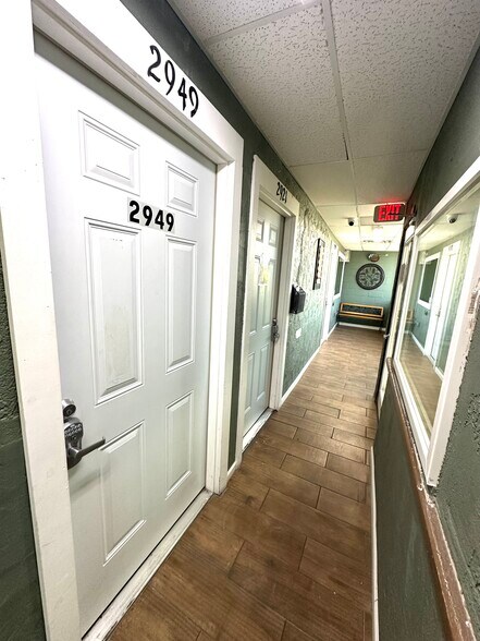 Primary Photo Of 2911-2943 Sammy Davis Jr Dr, Las Vegas General Retail For Lease