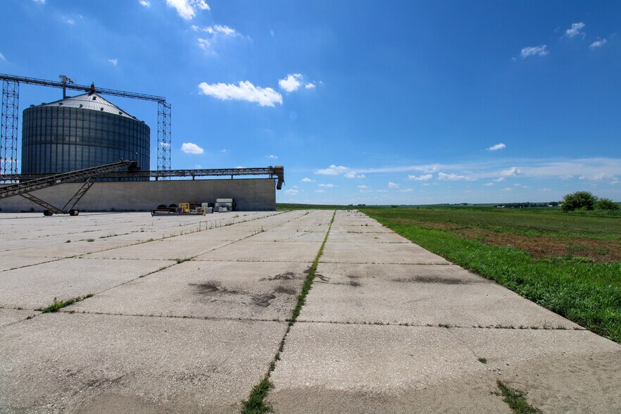 More Photos Of 6059 159th St, Galva Food Processing For Sale